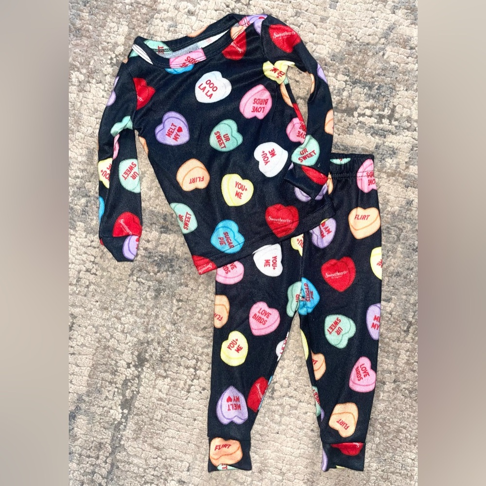 Sweethearts pajama set size 12 months